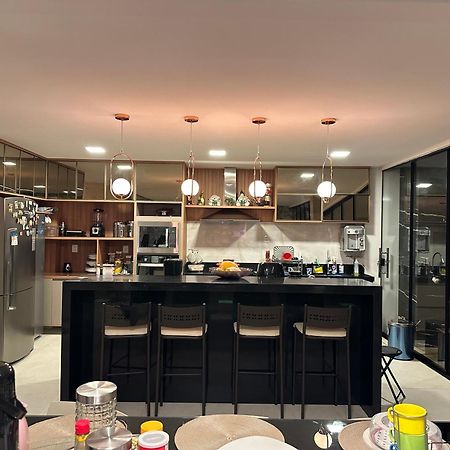 Casa Em Condominio - Villa Firenze 阿纳宁德瓦 外观 照片